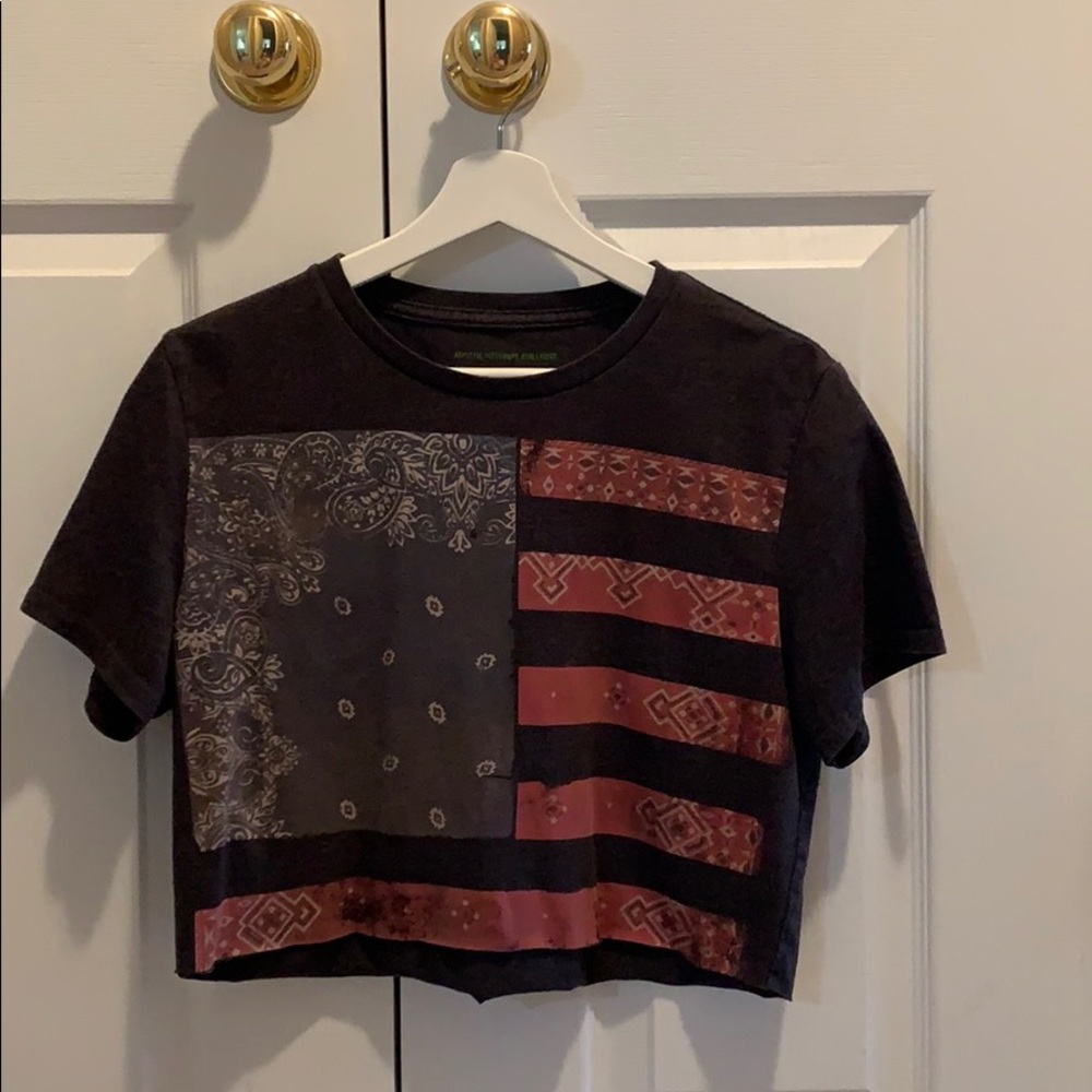 Cropped t shirt